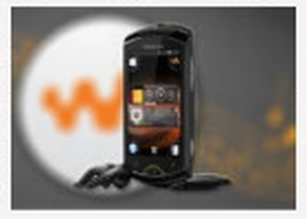 بررسی تخصصی Sony Ericsson Live with Walkman  